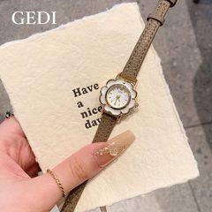 IW7】フェンディ FENDI レディース 腕時計 クォーツ 3300L 稼働 - メルカリ