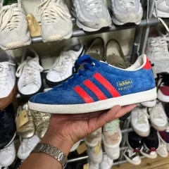 アディダス ガゼル スウェード ブルー レッド 220のサムネイル