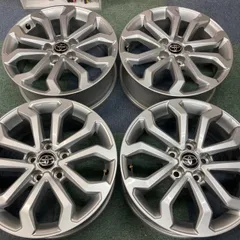 トヨタ カローラクロス 純正 17インチ 6.5j +35 PCD114.3 シルバーのサムネイル