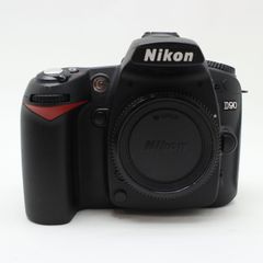 Nikon D90