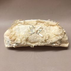 さえら ヒスクローネ ポーチ レース フラワーモチーフ オフホワイト