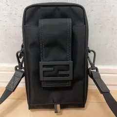 FENDI フェンディ 7AS056 ナイロン ショルダーバッグ フォンケース スマホショルダー スマホポーチ スマホポシェット ミニバッグ ネックポーチ クロスボディ 斜めがけ 肩掛け 黒 ブラック メンズ レディース 高級 ハイブランド 鞄 カバン バックのサムネイル
