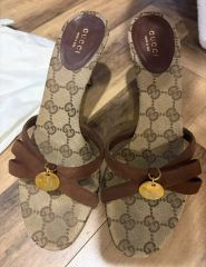 GUCCI GG柄 サンダル ミュール - メルカリ