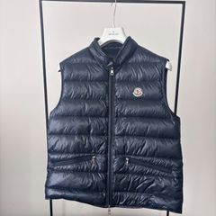 MONCLER ダウンベスト ネイビー サイズ3 - メルカリ