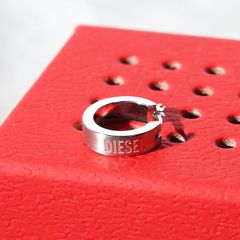 松田元太 平野紫耀 着用 DIESELピアス - メルカリ