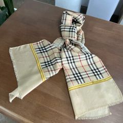 まりん様専用バーバリー［大判ストール］ノバチェック スカーフ