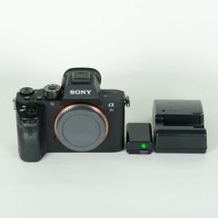 SONY α7S II ilce-7sm2 シャッター回数 約12,400回 - メルカリ