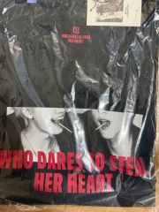 東方神起 RED OCEAN Tシャツ Lサイズ 未開封・スカーフ未開封 - メルカリ