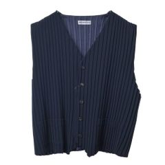 ISSEY MIYAKE スタンドカラー プリーツベスト ブラック M 極美品 ISSEY MIYAKE スタンドカラー プリーツベスト ブラック M 極美品