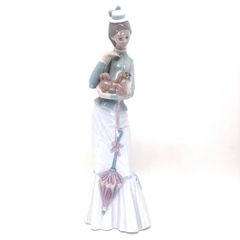 箱あり【絶版希少 美品】リヤドロ LLADRO 陶器人形 「仔犬を抱く貴婦人