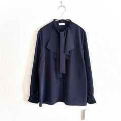 美品】トゥモローランド✴︎クリアデシンボウタイブラウス 36 ネイビー