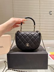 [오늘 특가]CHANEL 25c Early Spring Black Gold Chain Handle Bag 샤넬 25c 이른 봄 블랙 골드 체인 핸들 가방