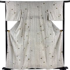 소문 신장 158cm 옷장 65cm M 袷 枝梅 雪輪 金彩 회백 正絹 秀品 [중고]