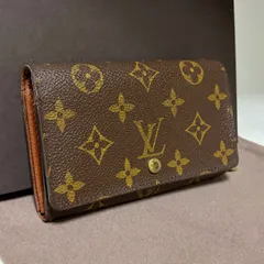 e26 ポルト モネ ビエ トレゾール　ポルトフォイユ トレゾール　インターナショナル 旧型　Louis Vuitton ルイ ヴィトン　2つ 折り　二つ折り　フラップ ボタン 式　財布　コンパクト　ミニ ウォレット　モノグラム