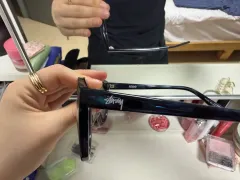 ステューシー サングラスのサムネイル