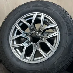 [セット]WEDS 17インチ + YOKOHAMA スタッドレスタイヤ 265/65R17 #137S40426のサムネイル