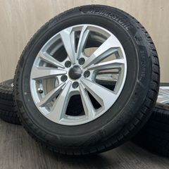 ほぼ新車外し カローラクロス純正 215/60R17 ホイールタイヤ4本セット ほぼ新車外し カローラクロス純正 215/60R17 ホイールタイヤ4本セット