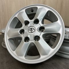 引き取りで値引き！ 中古 トヨタ ランドクルーザープラド 純正17インチ 