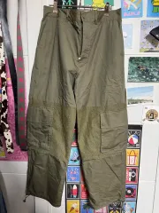 ザラ オーバーサイズ カーゴパンツ 出品のサムネイル
