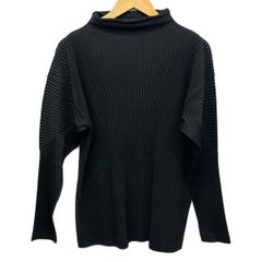 ISSEY MIYAKE イッセイミヤケ FETE プリーツ Vネックトップス - メルカリ