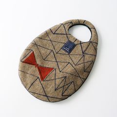 マーブルシュッド marble SUD EMB ツバキ 刺繍 パフスリーブブラウス