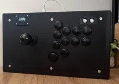 【普通のアケコンDX /24mmボタンモデル】漆黒のブラック🐦‍⬛/OLED搭載のサムネイル