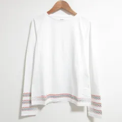 未使用 25SS HERMES エルメス カルトゥッシュ シェヴロン Tシャツ ロングスリーブ カットソー 5E4633DA サイズ40 ホワイト レディース 古着 中古 USEDのサムネイル