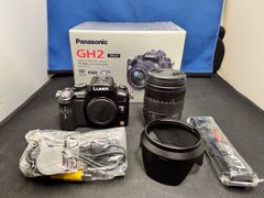 ミラーレス一眼カメラ Panasonic LUMIX DMC-GH2 VARIO 14-140mm レンズ