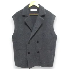美品 24AW GALERIE VIE ギャルリーヴィー ラムズウール スリーブレス ダブルジャケット ベスト ジレ サイズF グレー レディース 古着 中古 USEDのサムネイル