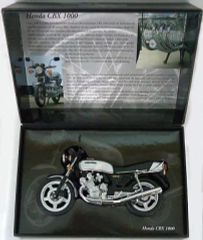 1/10 エブロ ホンダ ベンリィCR93 street 絶版未展示品 - メルカリ