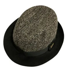 美品 GUCCI グッチ ヘリンボーン ツイード ハット Mサイズ ブラック レディース 古着 中古 USEDのサムネイル
