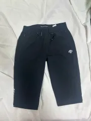 DESCENTE トレーナー ハーフパンツ ブラック サイズ70のサムネイル