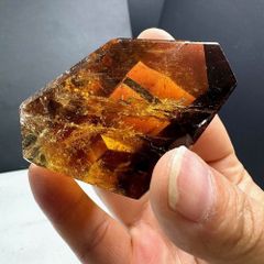 タイガーアイ 側面ギラギラ 虎目石 - メルカリ
