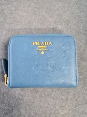 PRADA 二つ折り財布 サフィアーノレザー ネイビー - メルカリ