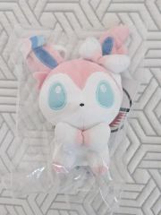 ポケモンセンター Pokémon time ぬいぐるみ ニンフィア タグ無し美品