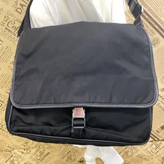 プラダ ショルダーバッグ サコッシュ ナイロン 黒 旅行 ビジネス GD372