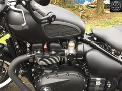 訳あり　GN125 アンコ抜き済　スタッズ付き タックロールシート ブラック 訳アリ】 GN125 アンコ抜き済 スタッズ付き タックロールシート