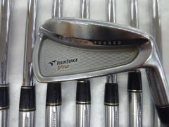 【名器】ツアーステージ V-iQ FORGED 6本 希少V90装着 打感最高 名器】ツアーステージ V-iQ FORGED 6本 希少V90装着 打感最高 - メルカリ