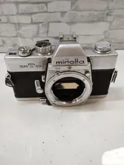 【F4-80】◇中古　MINOLTA SRT101　一眼レフ　フィルムカメラのサムネイル