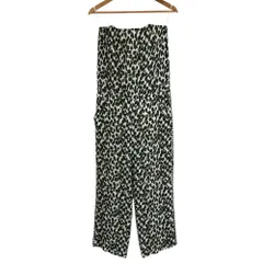 美品 STELLA McCARTNEY ステラマッカートニー 総柄 シルク100％ ベアオールインワン サロペット 40 オフホワイト×グリーン レディース 古着 中古 USEDのサムネイル