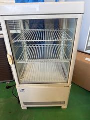 JCM 冷蔵ショーケース ホワイト 3段 58L 大阪から引き取りのみ - メルカリ