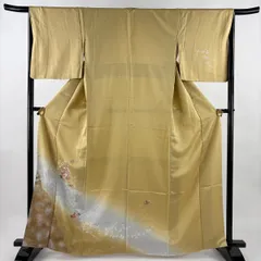 【在庫一掃】 付下げ 身丈164cm 裄丈66cm M 袷 貝桶 菊 金銀糸 刺繍 ベージュ 正絹 秀品 【中古】のサムネイル
