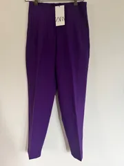 R37 【新品タグ付き】ZARA ハイウエスト テーパードパンツ パープル M