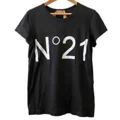 良品 N°21 ヌメロヴェントゥーノ ロゴプリント ショートスリーブ Tシャツ カットソー 38 ブラック レディース 古着 中古 USEDのサムネイル