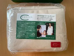 【新品未使用】CARVEN × メナード コラボポーチ パリコレ記念 ベージュ（22×18×7cm）のサムネイル