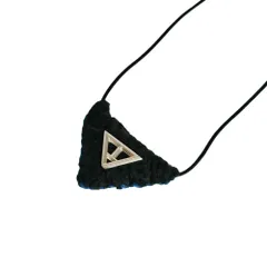 美品 TOGA トーガ マジック トライアングル スモール ネックレス ペンダント アクセサリー ブラック レディース 古着 中古 USEDのサムネイル
