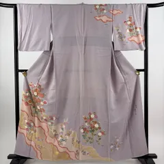 【在庫一掃】 訪問着 身丈160cm 裄丈64.5cm M 袷 松井青々 落款 菊 流水 金糸 金銀彩 灰紫 正絹 逸品 【中古】のサムネイル