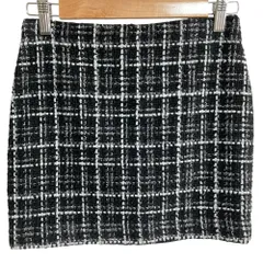 美品 alice+olivia アリスオリビア ツイード ミニスカート サイズ0 ブラック レディース 古着 中古 USEDのサムネイル
