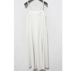 美品 Apuweiser-riche アプワイザーリッシェ ウォッシャブルベアサロペット パンツ オールインワン 21278960 サイズ2 アイボリー レディース 古着 中古 USEDのサムネイル