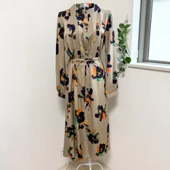 美品✨ MilkTea ミルクティー 花柄マタニティ授乳ワンピース F ベージュ系のサムネイル